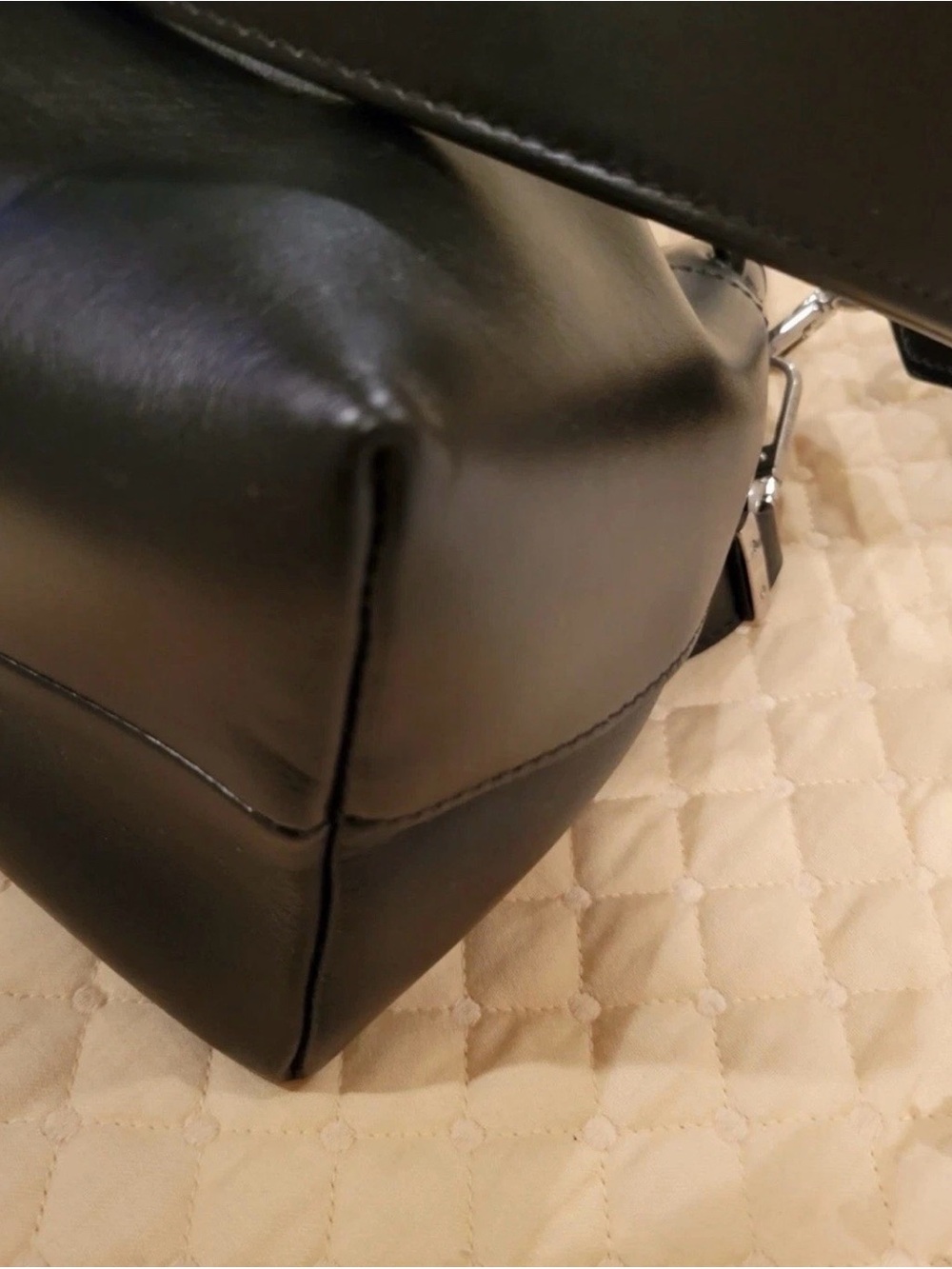 Jimmy Choo Black Cinch Drawstring Shoulder Bag - Picture 5 of 6